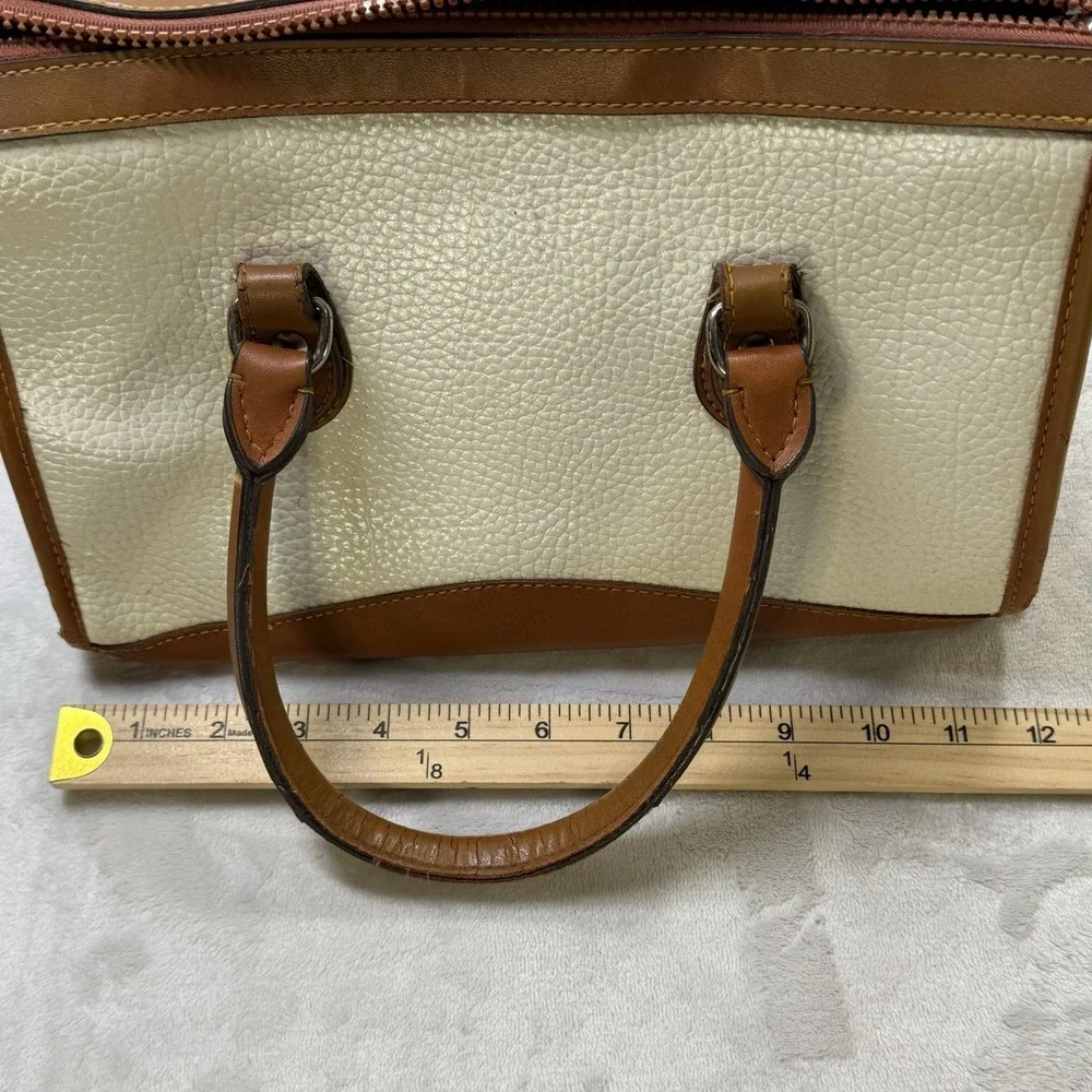 Vintage Dooney Bourke Bone Cream Brown Doctor Bag Satchel Leather 80s‎ 90s